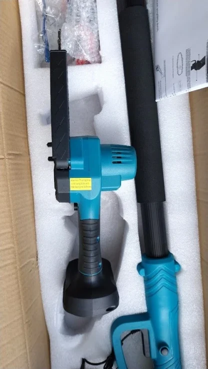 Komplekt akudega, Akukettsaag 20cm ja Teleskoopvarrega (Ei ühildu Makita akudega) - Image 5